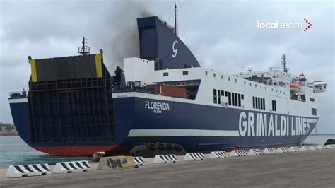 Incendio Euroferry Olympia Arrivo Traghetto Florencia A Brindisi