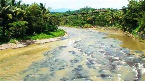 sungai terpanjang  indonesia  kapuas hingga seruyan
