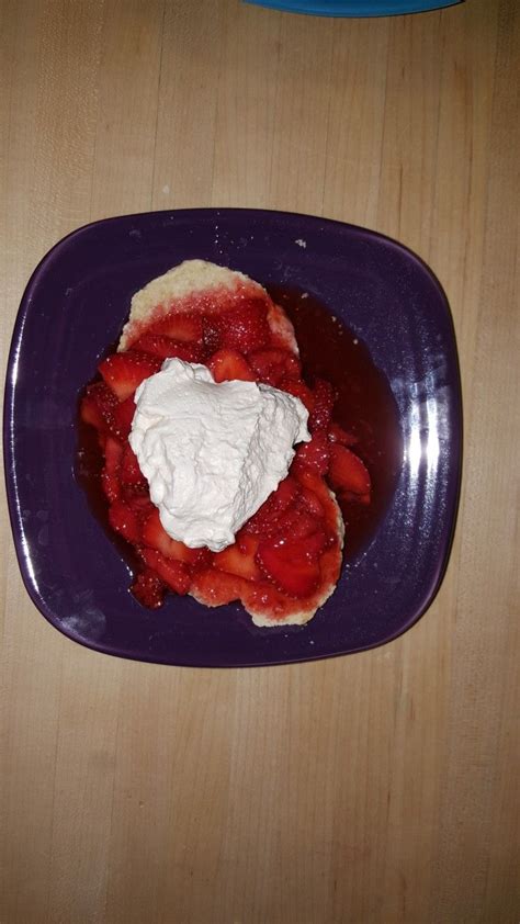 Strawberry Shortcake On A Fiesta Plum Square Salad Plate Food Presentation Fiesta Dinnerware