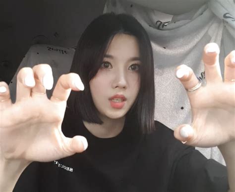 Kpop Kwon Eunbi And Izone Image On Favim