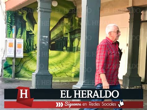 El Heraldo de Tuxpan Centro de Xalapa es baño público de indigentes