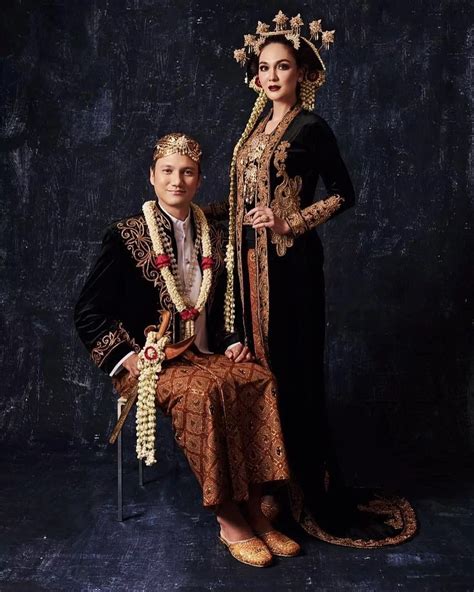 Baju Pengantin Adat Bugis Warna Maroon Baju Bodo Bugis Baju