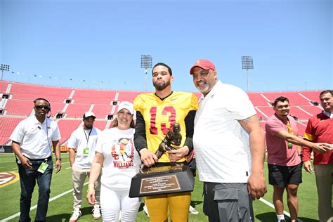 Caleb Williams Presented With Heisman Trophy At Usc Spring Game Heisman