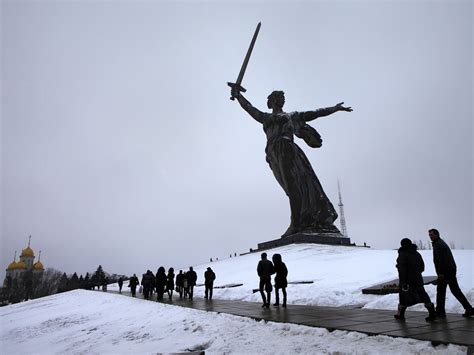 Russia marks Stalingrad, 70 years on | The Independent | The Independent