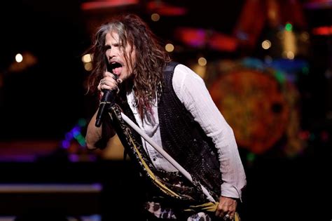 Steven Tyler ¿qué Pasa Con La Salud Del Vocalista De Aerosmith