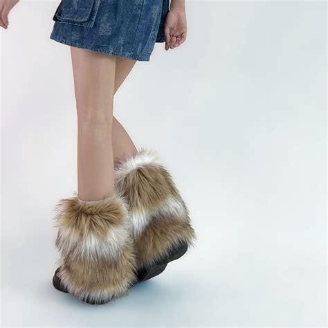 Millennium Hot Girl Faux Fur B T T Y K V N H A Ch U Sang Tr Ng Gi A Ng Ch N Bao Thu Ng