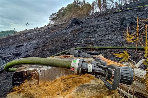 Fw Menden Ber Rtliche Hilfeleistung Bei Waldbrand In L Denscheid