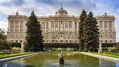 Fachada del Palacio Real de Madrid - La Cámara del Arte