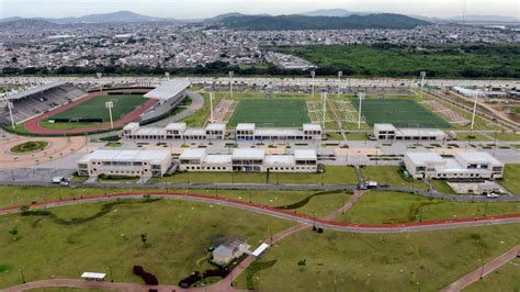 Parque Samanes De M En Guayaquil Ecuador