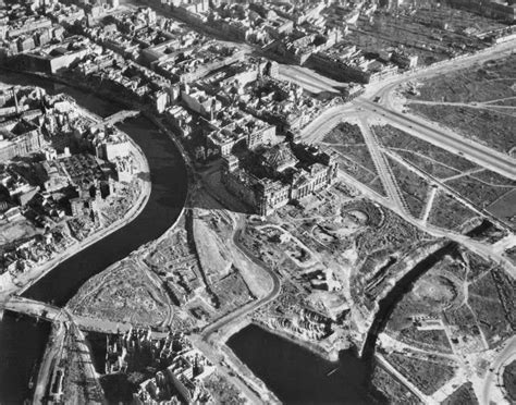 22 Amazing Bird Eye View Photos Of Berlin Shortly After World War Ii