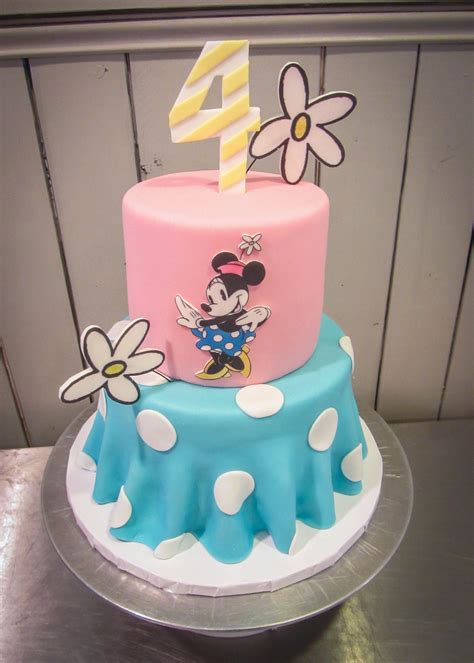 Vintage Minnie Mouse Birthday Cake | Minnie mouse birthday cakes ...