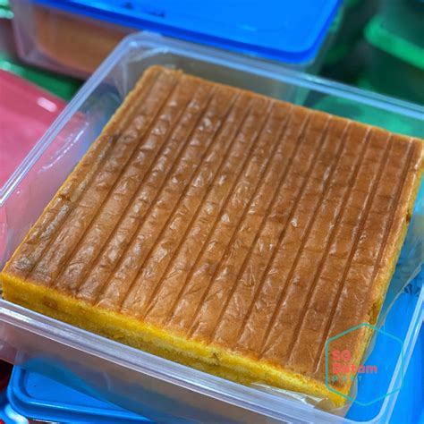 Original Flavour Kueh Lapis From Batam Available For Preorder Food