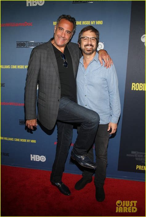 Ray Romano And Brad Garrett Have An Everybody Loves Raymond Reunion At