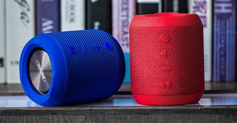 Портативные блютуз-колонки: беспроводные с Bluetooth, радио и USB ...