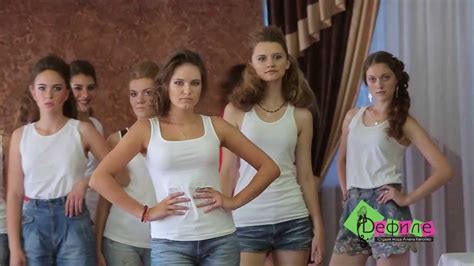 Презентация «Дефиле» в «Париже» - YouTube