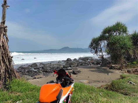 Pantai Karang Papak Tiket Penginapan Daya Tarik Januari