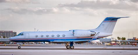 Gulfstream G-IV (G-400) Charter | evoJets