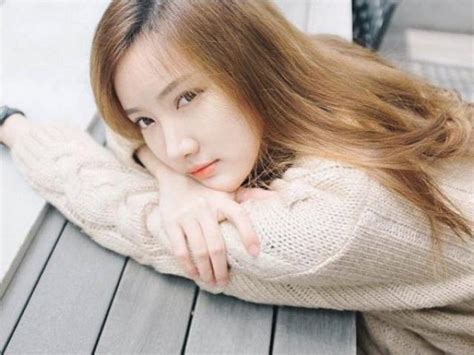 Hot Girl C Nhan S C V N Ng I M Khi N D N M Ng Truy T M