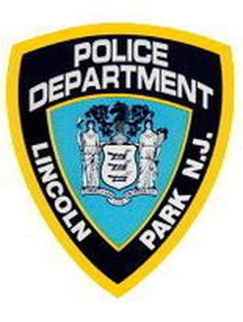 Lincoln Park cops: Guy ran from police, tossing out marijuana along his ...