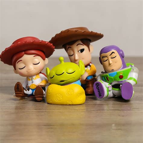 Figura De Toy Story Sleeping Woody Buzz Lightyear Jessie Alien