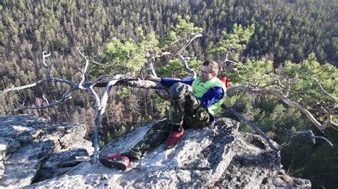 Sylvain Tesson de retour DANS LES FORETS DE SIBERIE - YouTube