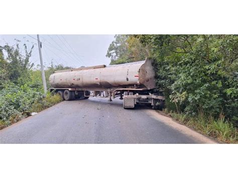 Accidente en la Tuxpan Tamiahua tres vehículos involucrados