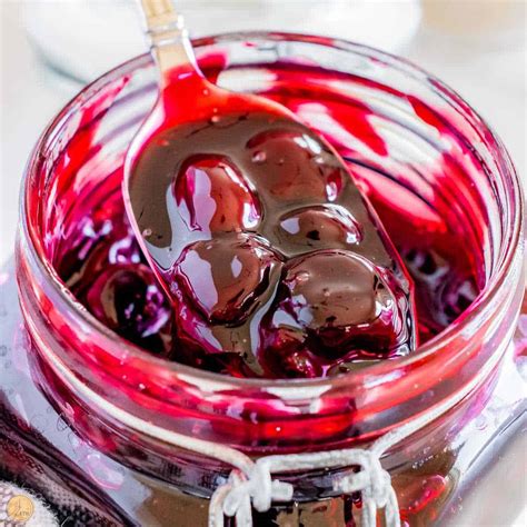 Homemade Cherry Pie Filling (Easy)