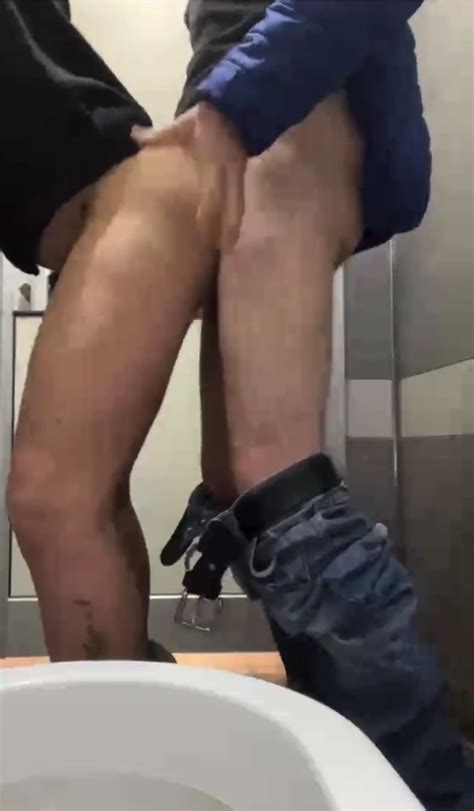 Public Toilet Sex Thisvid