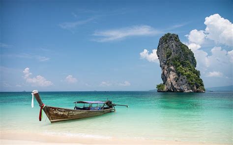 Wallpaper Pemandangan Laut Teluk Batu Alam Pantai Pasir