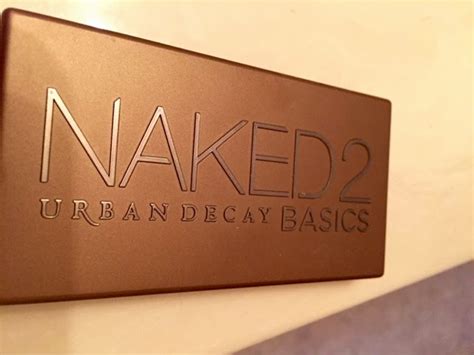 Cierra Mais Naked 2 Basics Urban Decay