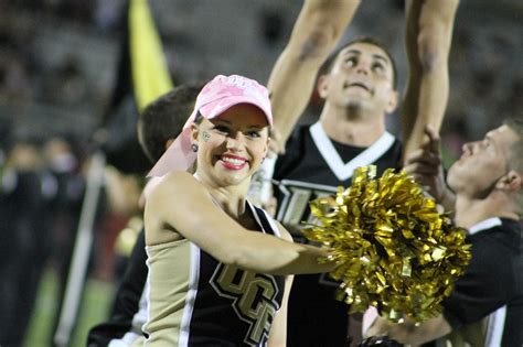 Ucf Vs East Carolina Photos —