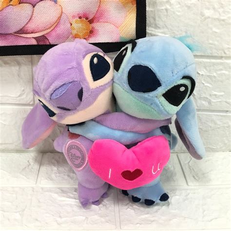 Casal Pelúcia Original Disney Stitch E Angel Abraçados 20 Cm Presente