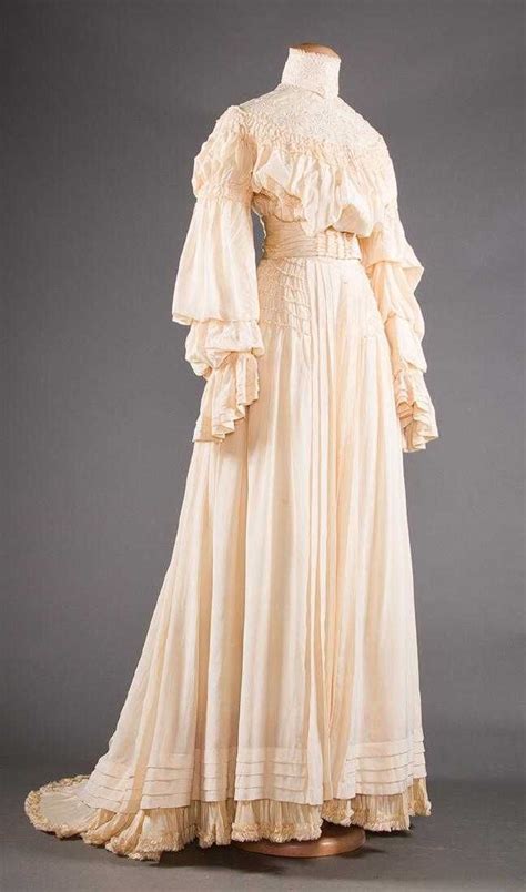 Two Cream Silk Tea Gowns 1905 1913 1900s Fashion Edwardian Fashion