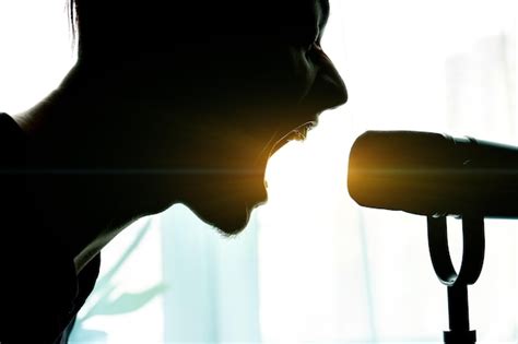 Premium Photo Close Up Of Man Holding Glass