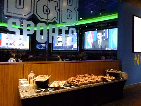 The surprising story of how dave and busters founded its brand 2