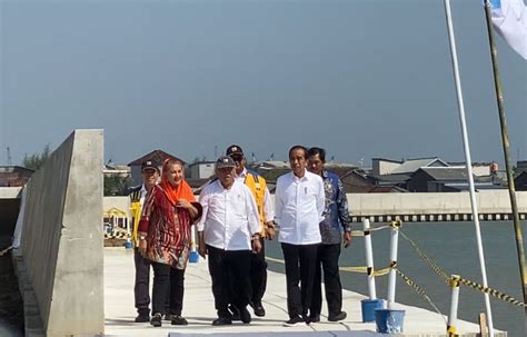 Tinjau Proyek Penanganan Banjir Di Tambaklorok Presiden Jokowi Bisa