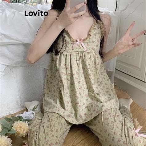 Lovito Casual Ditsy Floral Pattern Pajama Sets For Women Lna