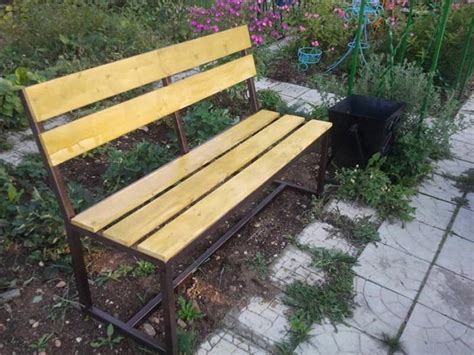 Скамейки для дачи из металла и дерева купить на заказ в Москве ...