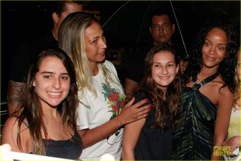 Rihanna Gold Bikini Beach Babe In Brazil Photo 3036013 Bikini Rihanna Photos Just Jared