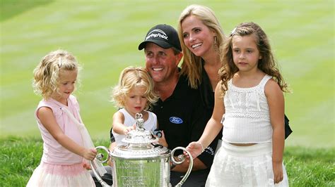 Photos: Phil Mickelson, wife Amy Mickelson photos through the years