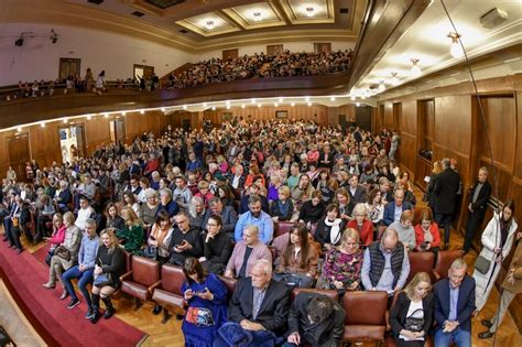 Odr An Operski Gala Koncert Posve En Pu Iniju U Prepunoj Velikoj