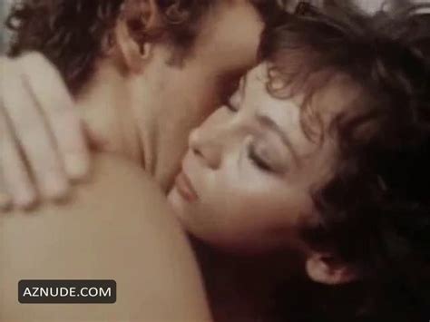 ANNA VENTURA Nude AZNude