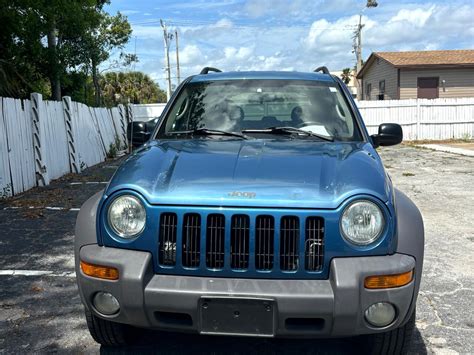 2004 Jeep Liberty Sport 4wd