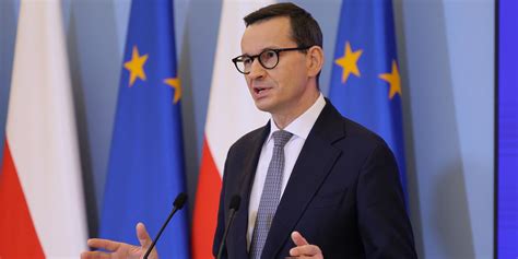 Mateusz Morawiecki Uderza W Szymona Ho Owni Polityka To Nie Show