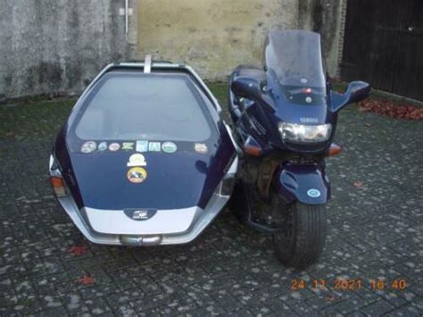 Motor Met Zijspan Advertentie 1252280