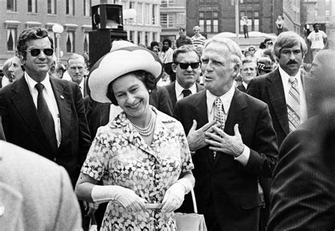 Relive Queen Elizabeth II's visit to Boston in 1976