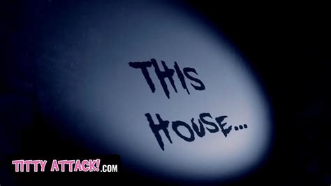 Jinkies Velma Fred Are Trying To Solve A Mystery In A Creepy House But They Fuck Instead