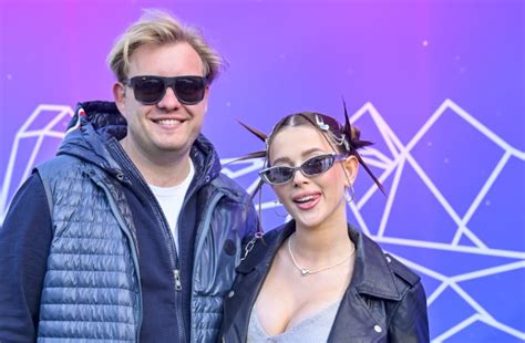 Roksana W Giel Na Urlopie Z Narzeczonym I Jego Synem Zaprezentowa A Opalone Cia O W Bikini