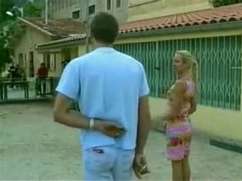 Chica sexy perdió una apuesta XVIDEOS