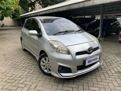 OLXmobbi Toyota Yaris 1 5 S Bensin MT 2013 SilverFYR Mobil Bekas